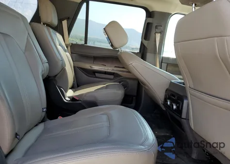 2018 Ford Expedition Limited z USA, uszkodzony, nr VIN 1FMJU2AT7JEA43733